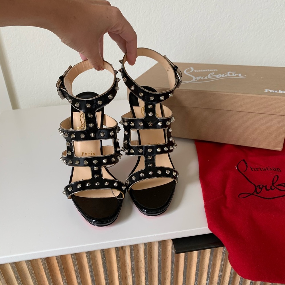 Christian Louboutin Sexy Strappi heels